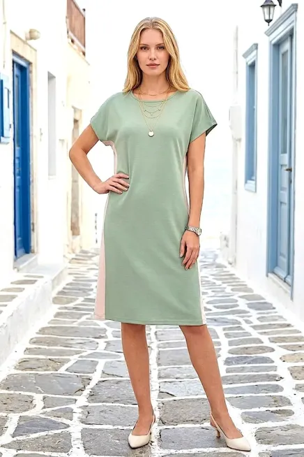 Fıstık Yeşili Yanları Beyaz Şeritli Oysho Elbise