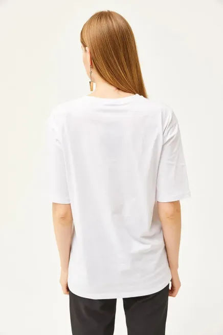 Papatya Baskılı Rahat Kalıp T-Shirt-cln1033-byz